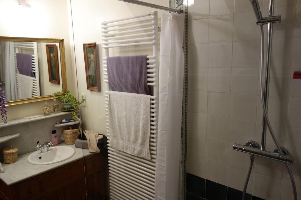 La Passiflore B&B Bossiere Phòng bức ảnh